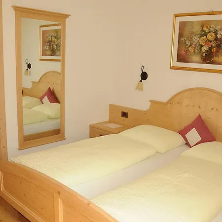 Ciasa Dl Mone Aparthotel Colfosco